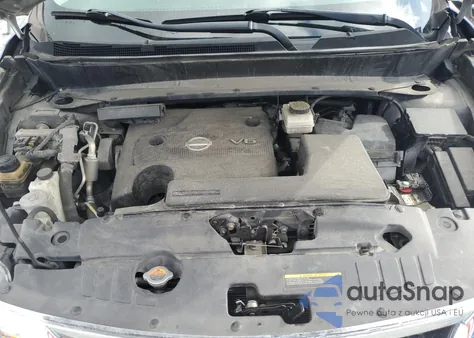 2015 Nissan Pathfinder S z USA, uszkodzony, nr VIN 5N1AR2MMXFC660813